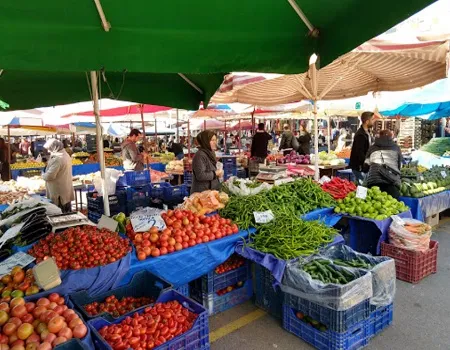 شنبه بازار