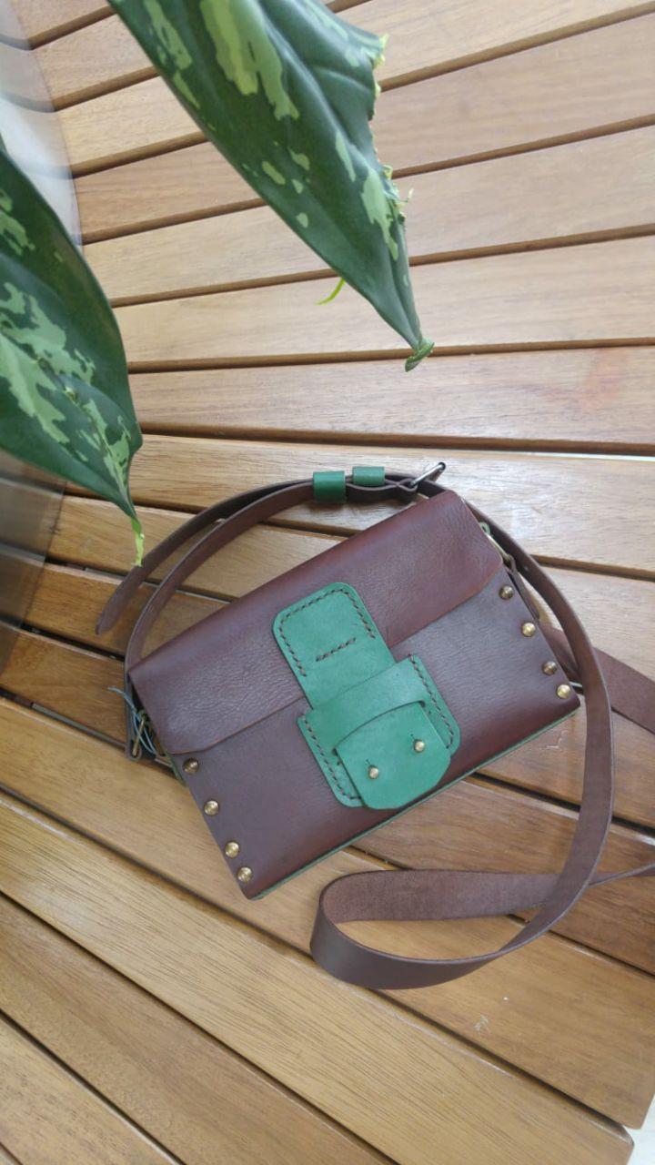 کیف رودوشی چوب و چرم