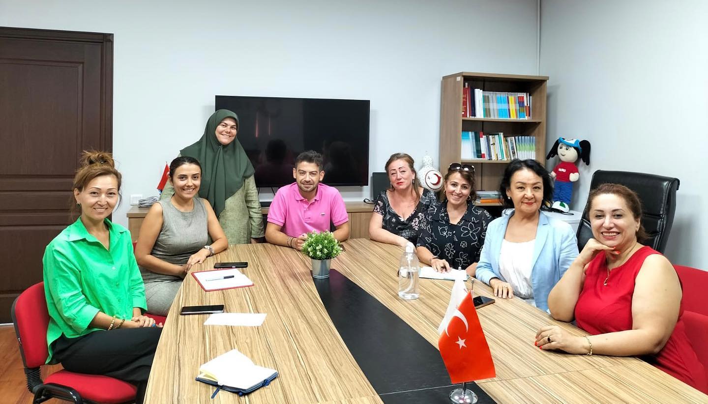 حضور انجمن دوستی ایران در جلسه هم اندیشی اداره مهاجرت آنتالیا