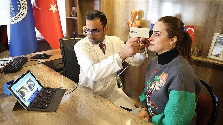 ساخت دستگاه تشخیص بیماری از عنبیه چشم توسط پزشکان ایرانی در وان ترکیه